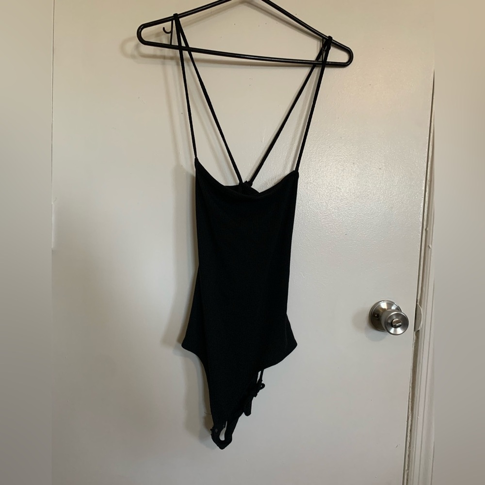 Fashion Nova “up in a heartbeat” bodysuit